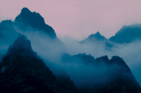 Mist mountains